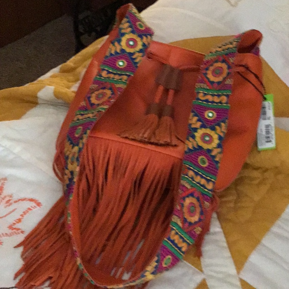 Sam Edelman Cindy Crossbody Bucket Bag